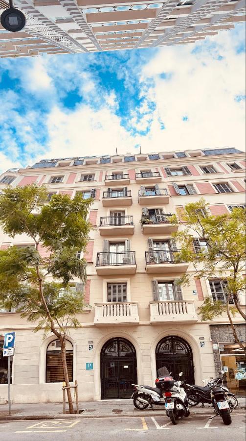 Hostal Madrazo Barcelona Zewnętrze zdjęcie