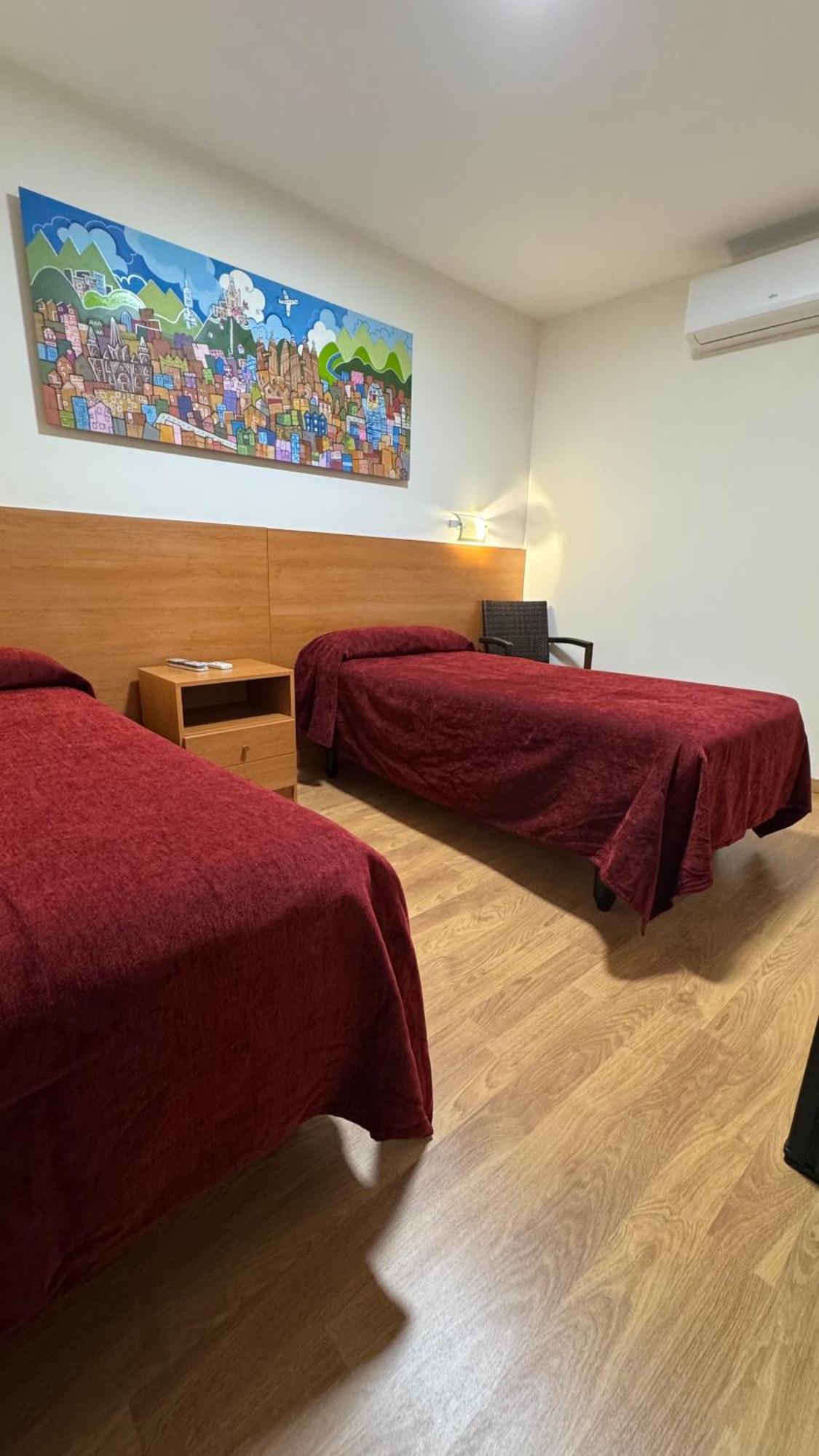 Hostal Madrazo Barcelona Zewnętrze zdjęcie