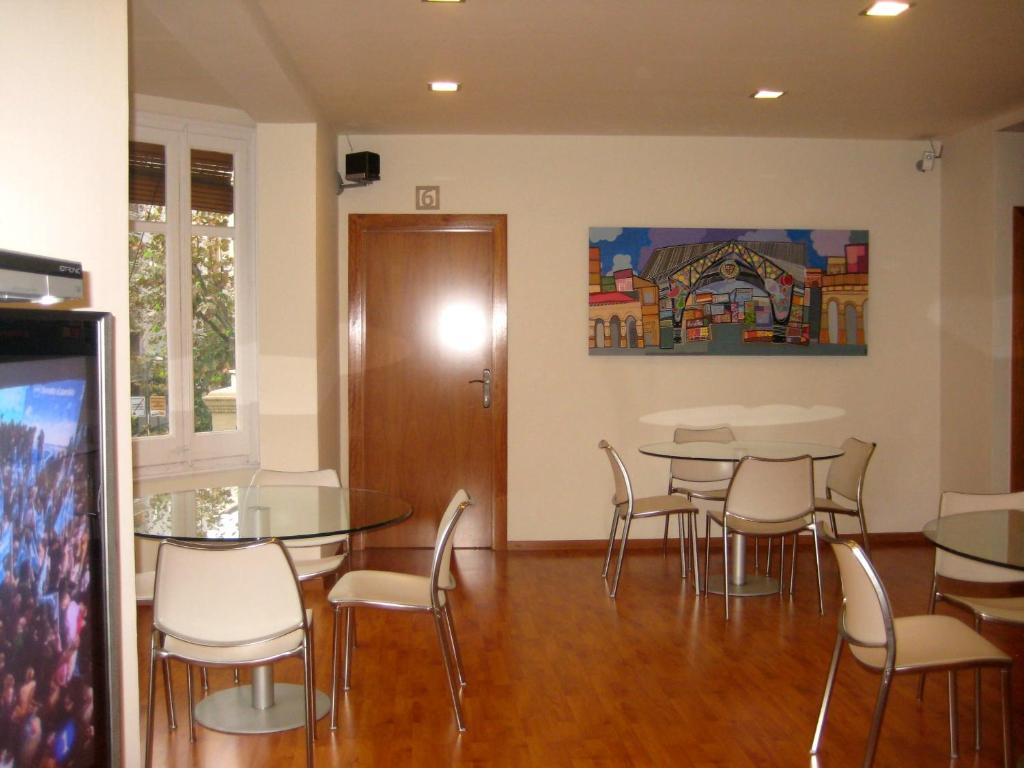 Hostal Madrazo Barcelona Zewnętrze zdjęcie